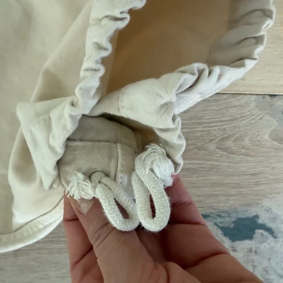 Aritzia TNA Ivory Supply Cargo Pants - Picture 7 of 13